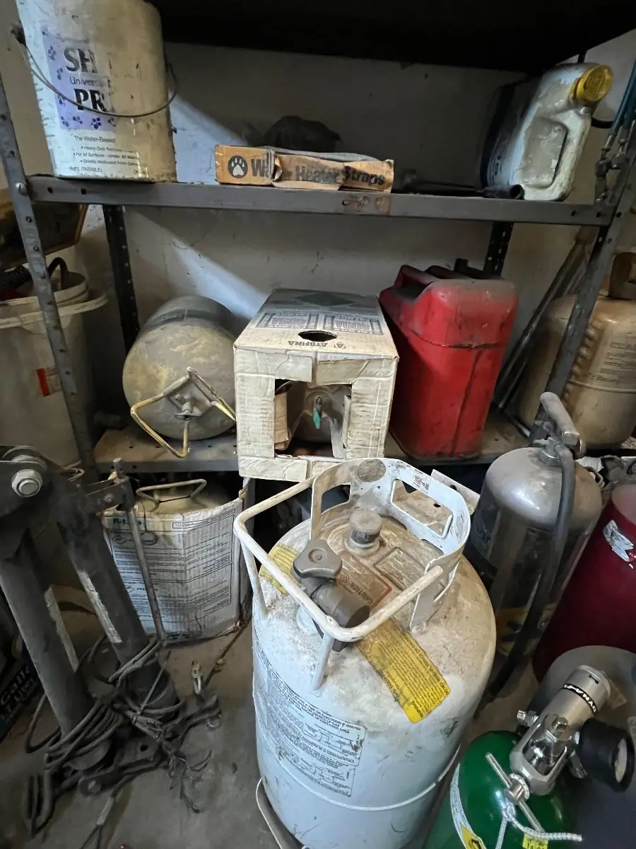 Atofina Refrigerant Tank in Box