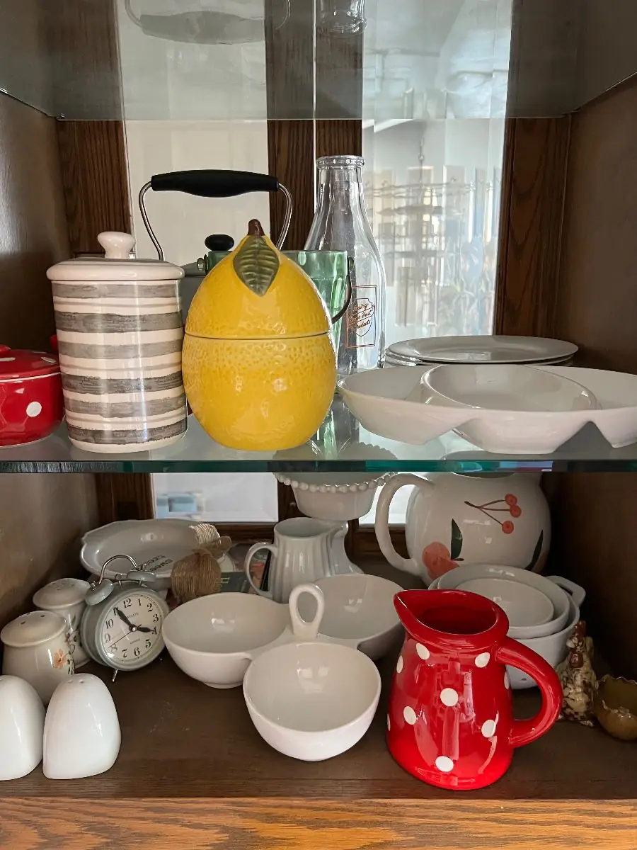 Lemon-Shaped Ceramic Jar