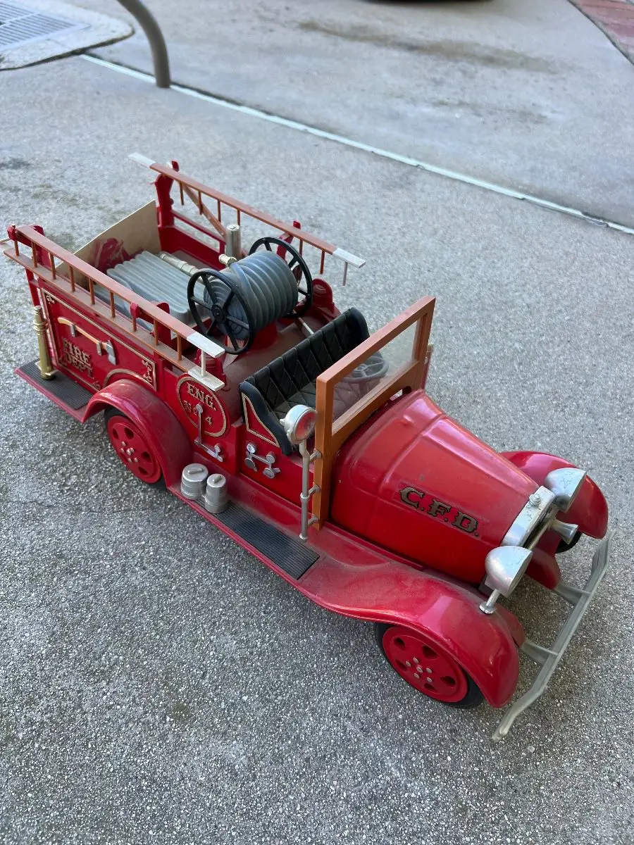 Vintage Buddy L Pressed Steel Fire Engine Toy