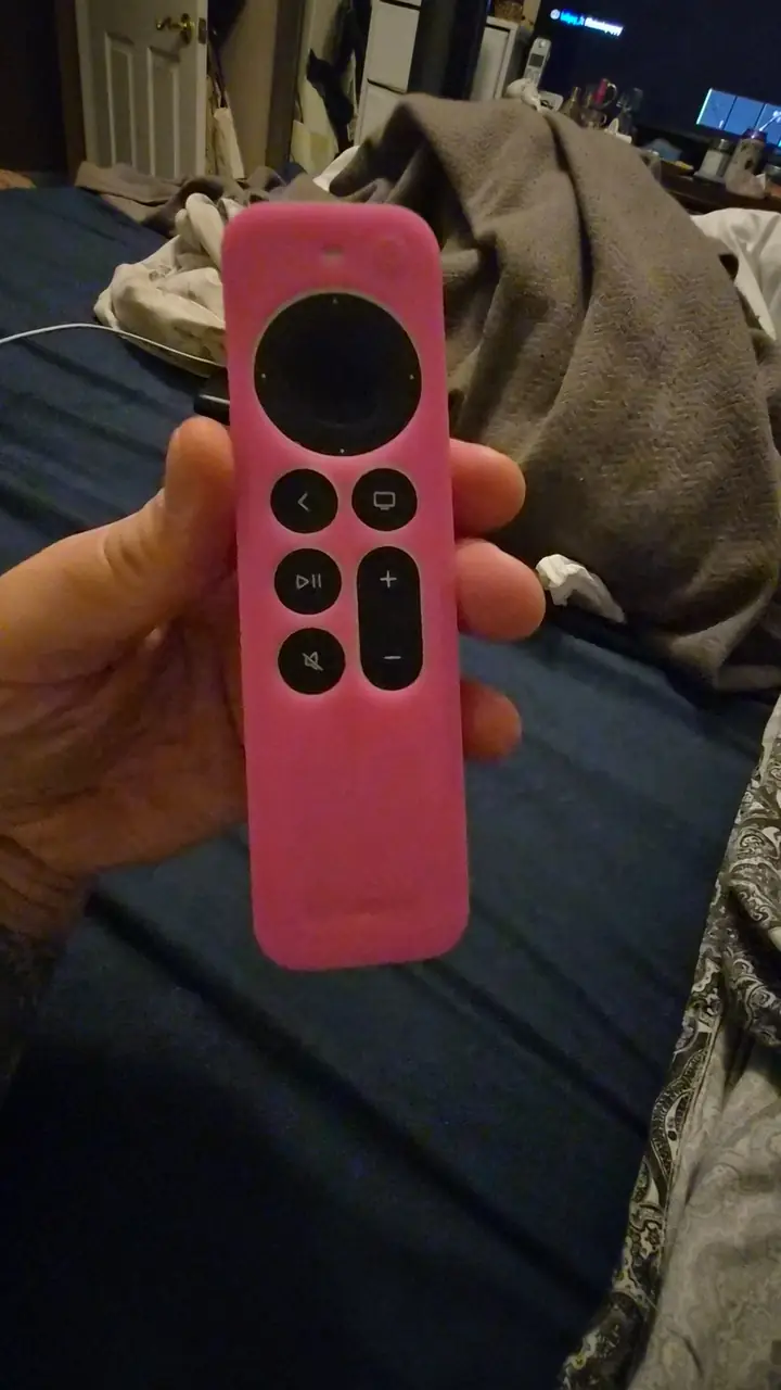 Apple TV Siri Remote with Silicone Case